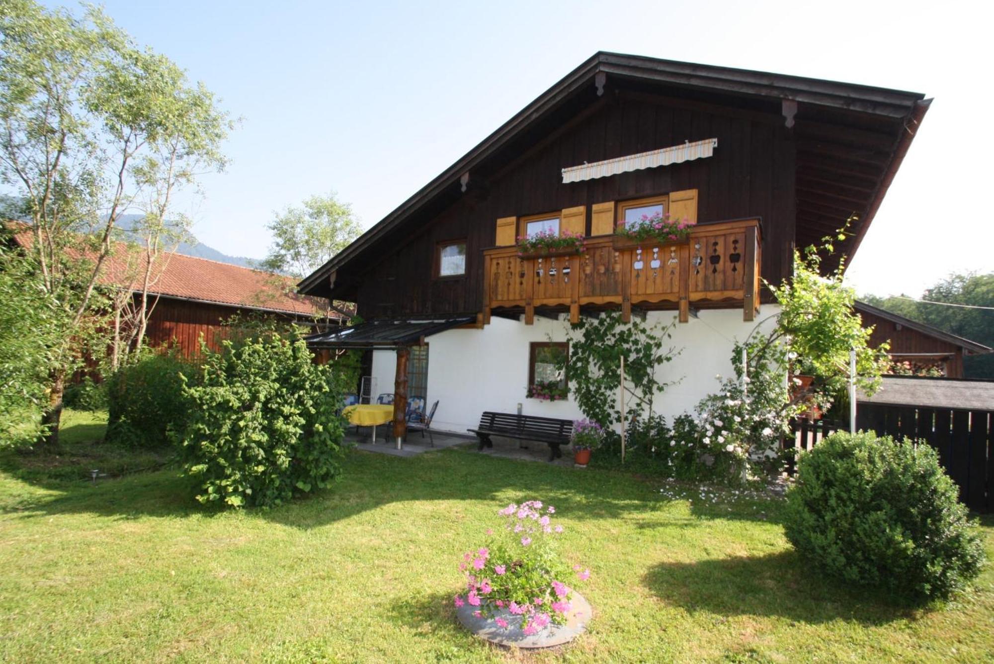 Bachbauernhof Apartment Bayerisch Gmain Exterior photo